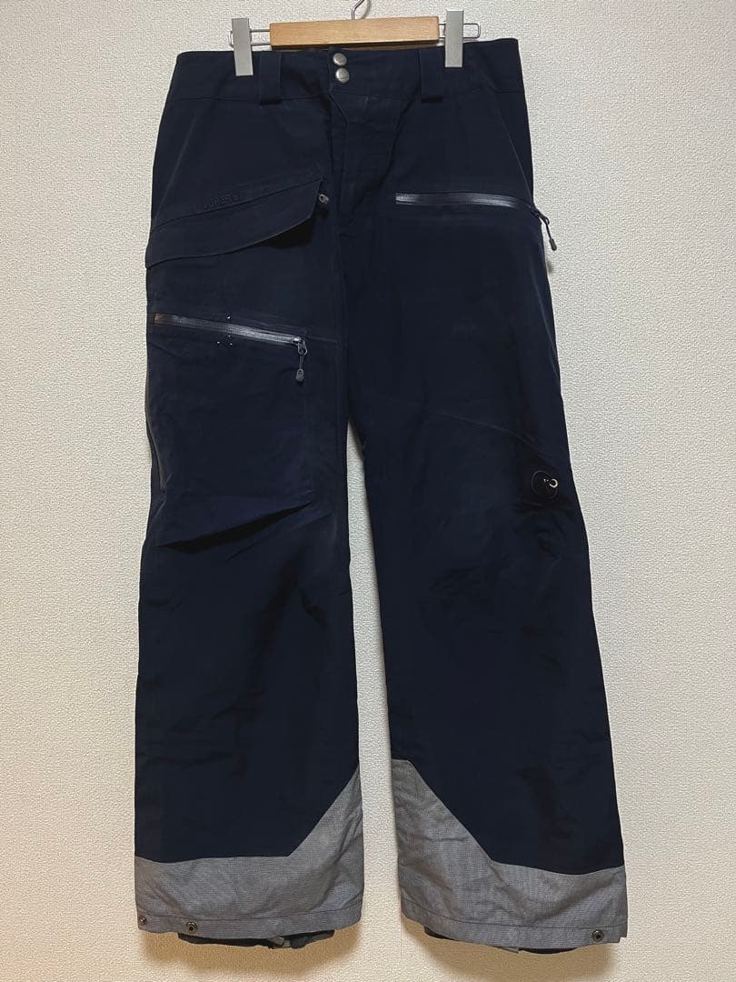 ブ*i様 マムートMammut ゴアテックス　スノーパンツ　ウェア
