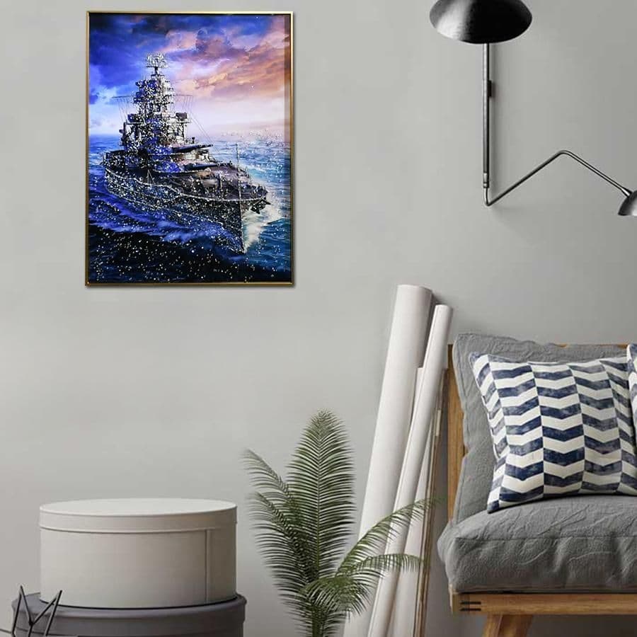 輸入雑貨　天然石　『軍艦戦艦』　水晶　クリスタルアート