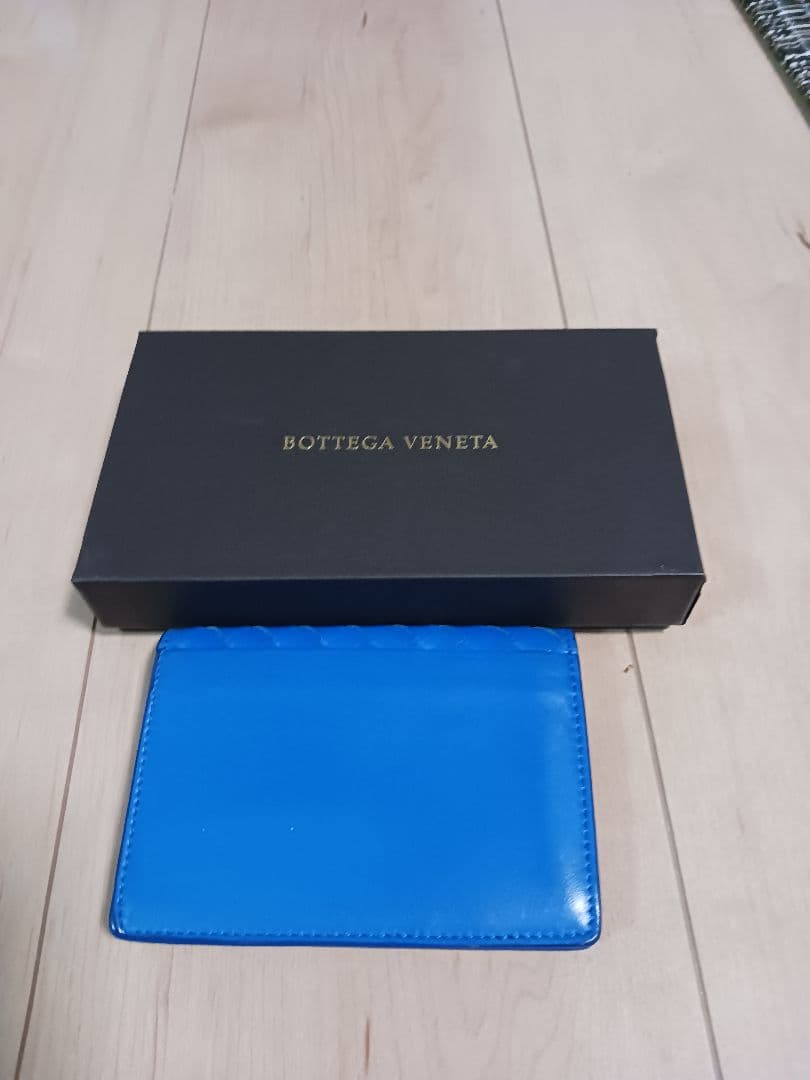最終値下げ！Bottega Veneta 青 レザー 名刺入れ
