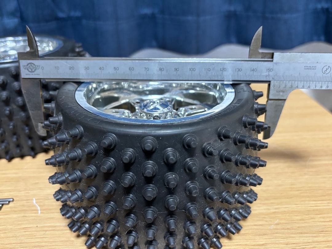 hpi サベージPROLINE 23ミリハブ付き