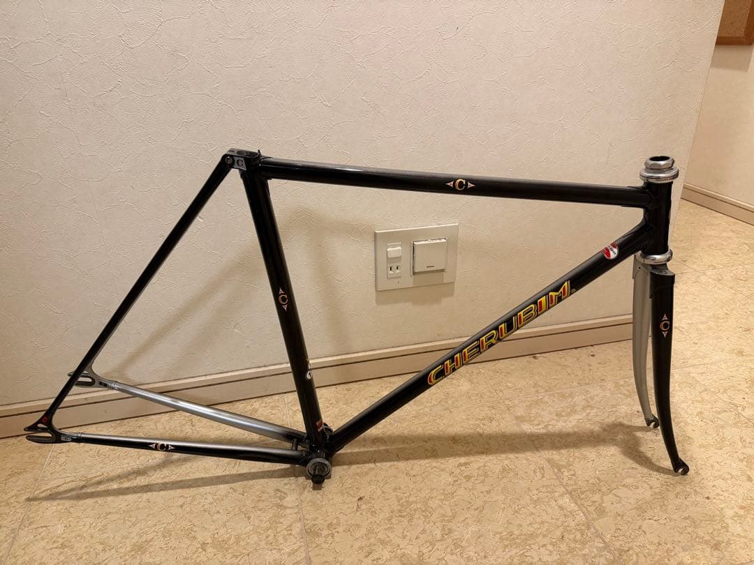 ケルビム　ピスト　フレーム