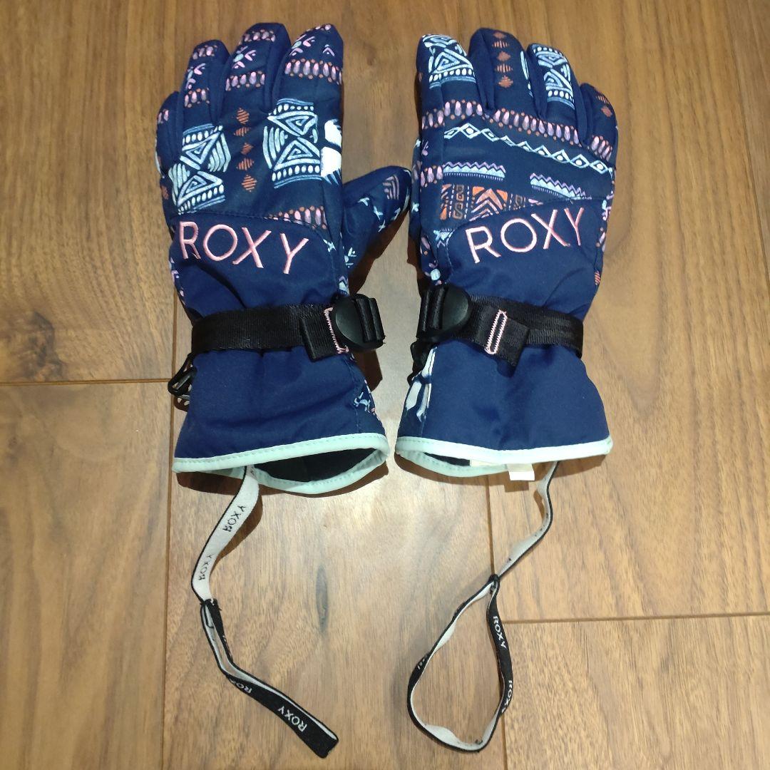 スキーウェアセット150センチ　ブーツ・手袋・ニット帽付き