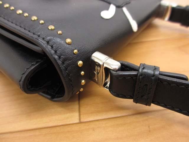 美品 フェラガモ 21G659 ヴァラ VARA ボウ BOW ショルダーバッグ