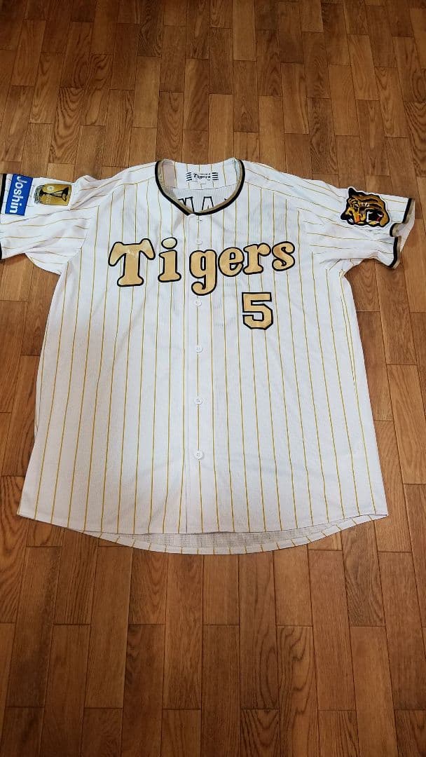 阪神タイガース　近本光司選手 チャンピオンユニフォーム Oサイズ