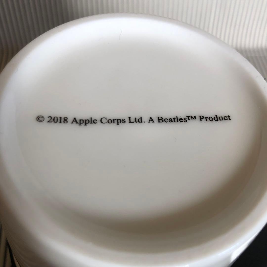 THE BEATLES ビートルズ　ホワイトアルバム　マグカップ　2個　新品