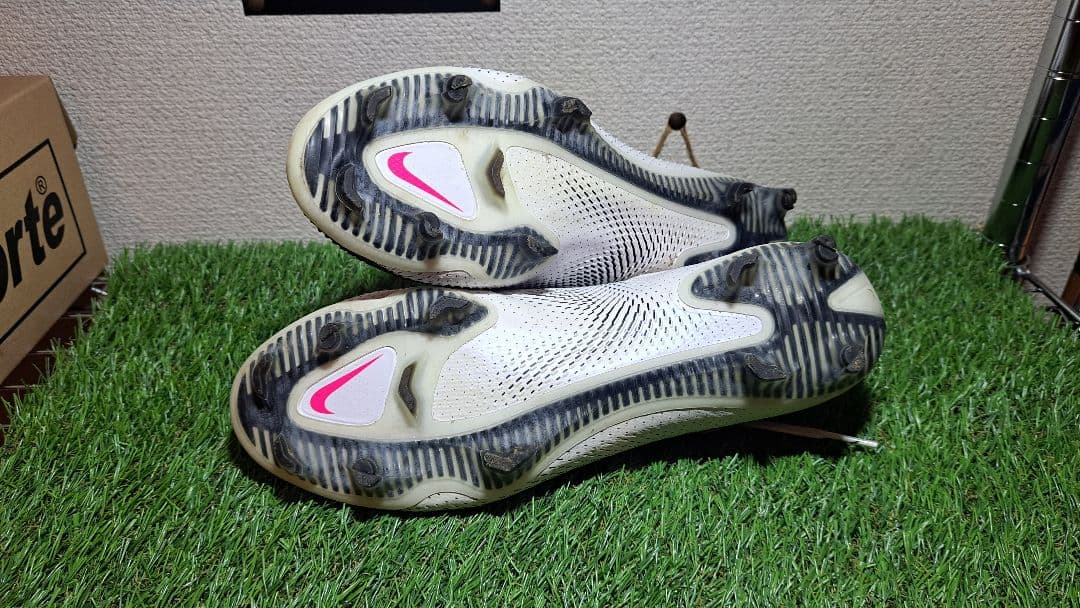 ナイキ　ファントムGT エリート　FG