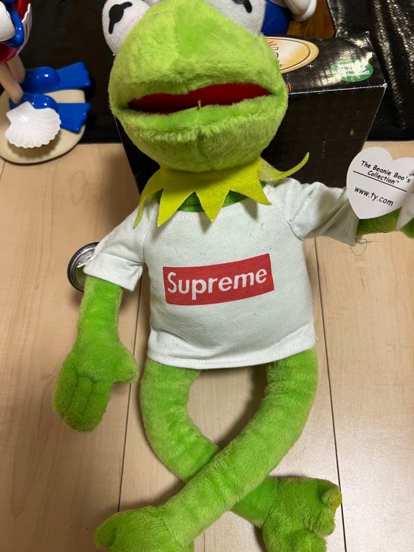 Kermit-Medium Supreme Tシャツ ぬいぐるみ