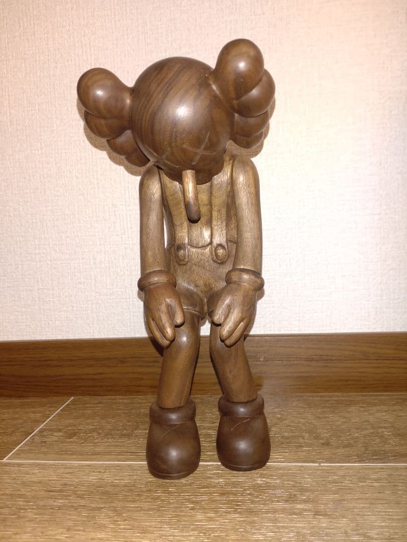 kaws wood 美品　箱無し