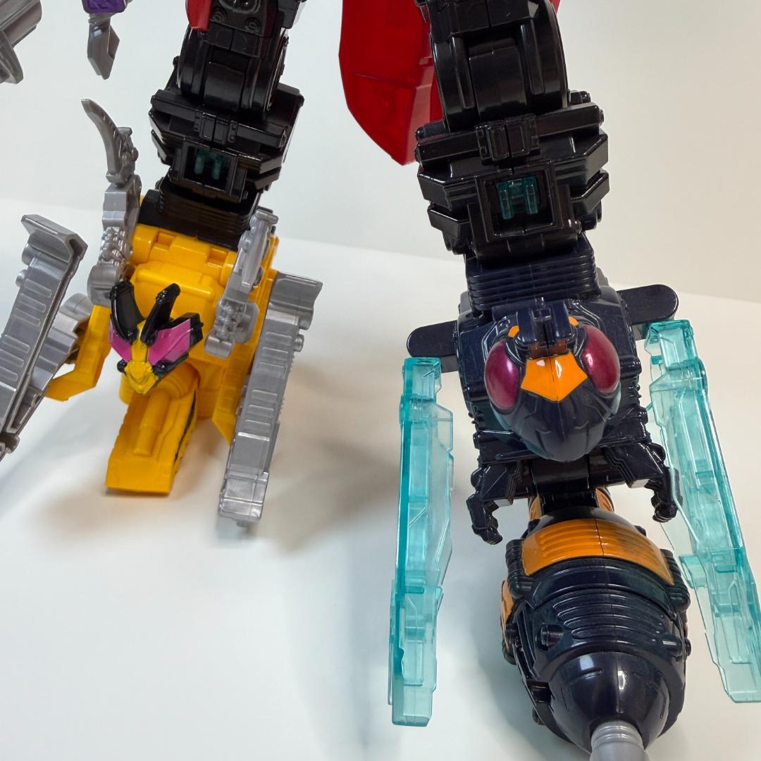 【豪華2体セット】DXキングオージャー & ゴッドコーカサスカブト まとめ売り