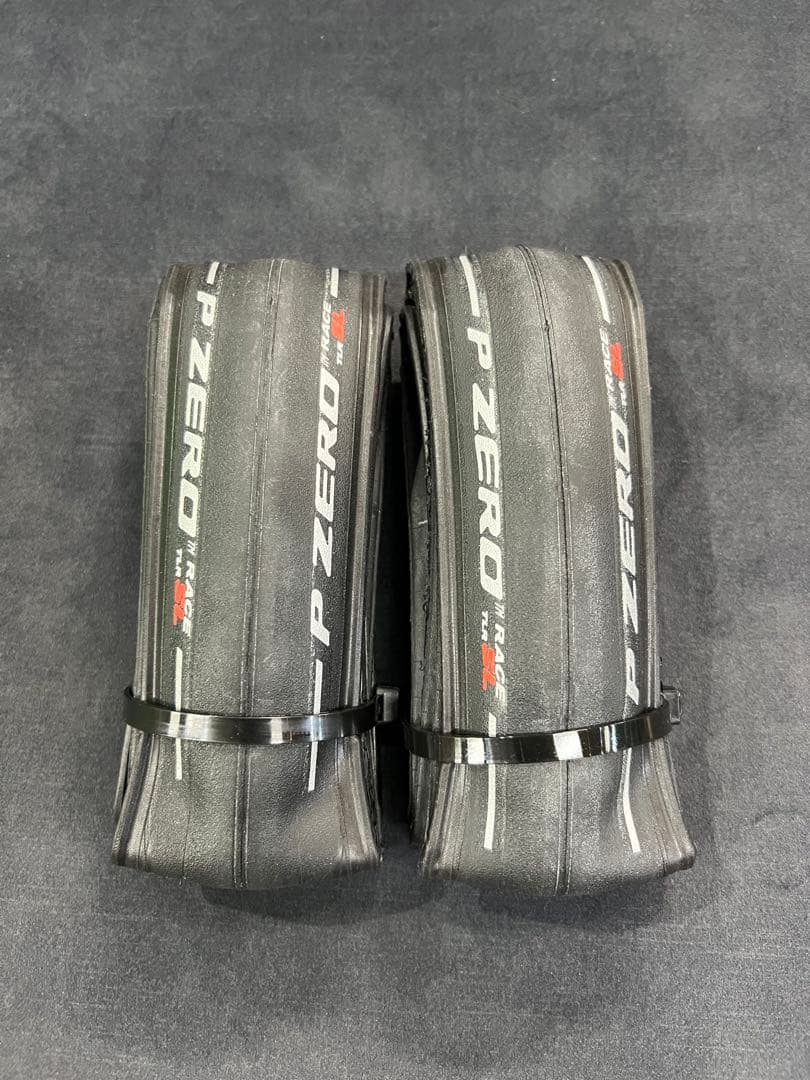 PIRELLI P ZERO RACE TLR SL 28C タイヤ 未使用