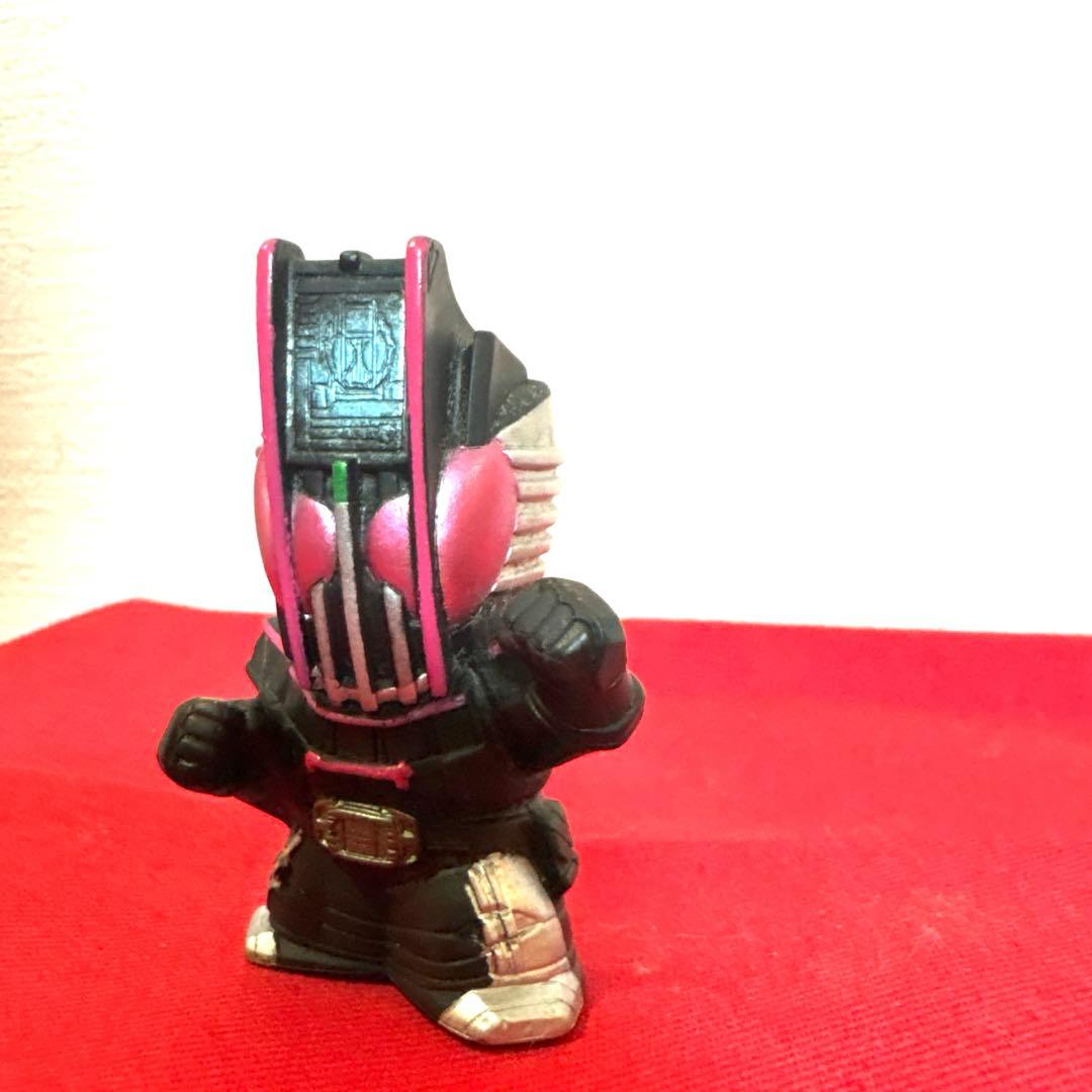 仮面ライダーディケイド コンプリートフォーム フィギュア SHF 真骨彫 当時物