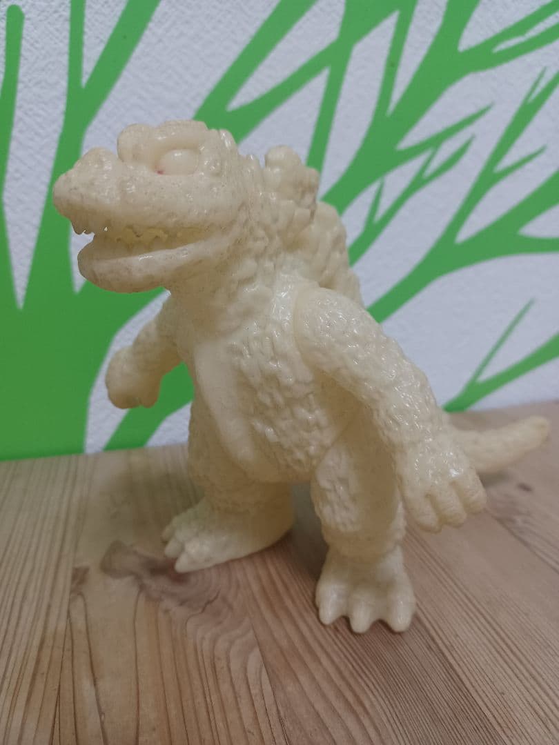 当時物　蓄光ゴジラ