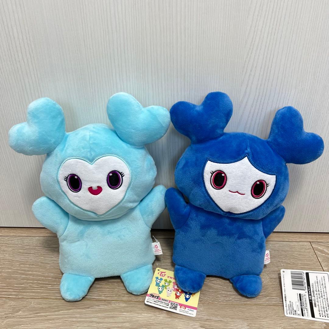 TWICELOVELYSぴょこきゅんバッグ ・のびふにゃポーチ他30点GIGO