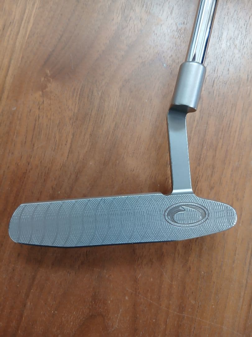 中 【希少・超美品】ピン型パター(限定プロトタイプ)