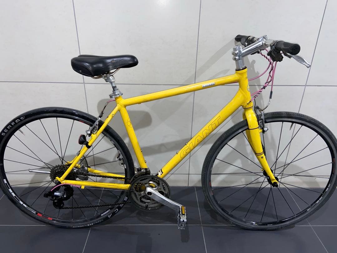 GIANT escape R3クロスバイク　ジャイアント　エスケープrx 自転車