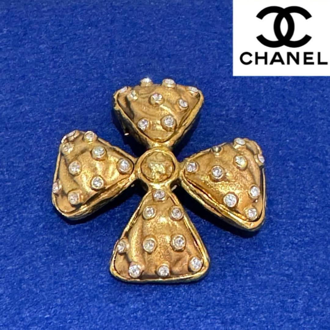 シャネル　CHANEL ヴィンテージ　ブローチ　アクセサリー　ゴールド　レトロ