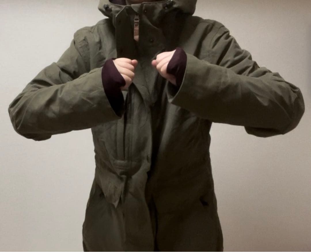 スキーウェア スノボウェア 防水 ウエストマーク 温度調整 リフト券ホルダー