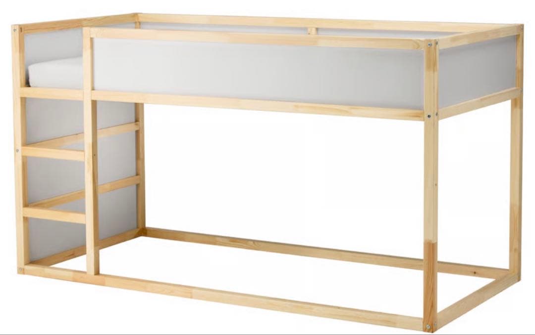 IKEA キューラ カラーは白青のリバーシブル