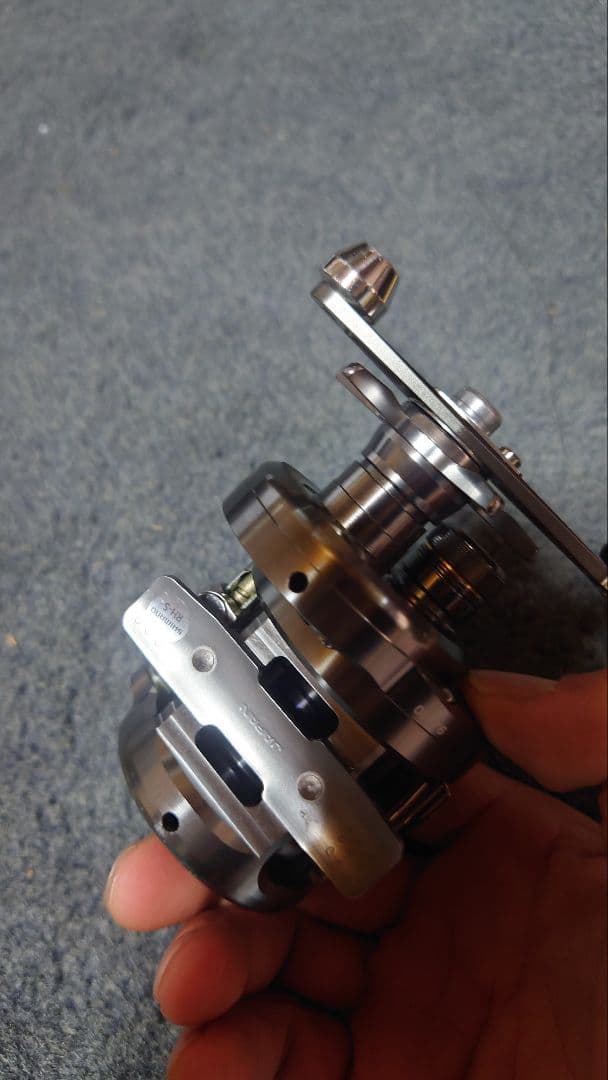 17Shimano Calcutta Conquest BFS HG 左ハンドル