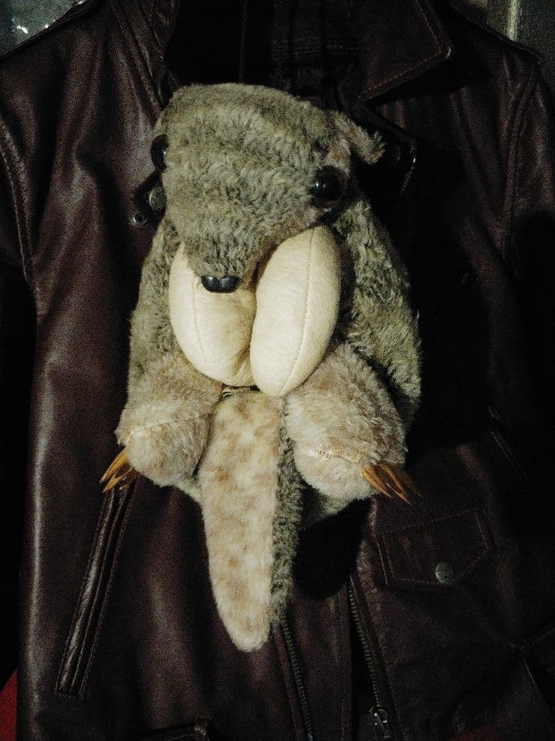 明治製菓　アルマジロぬいぐるみ　レトロ