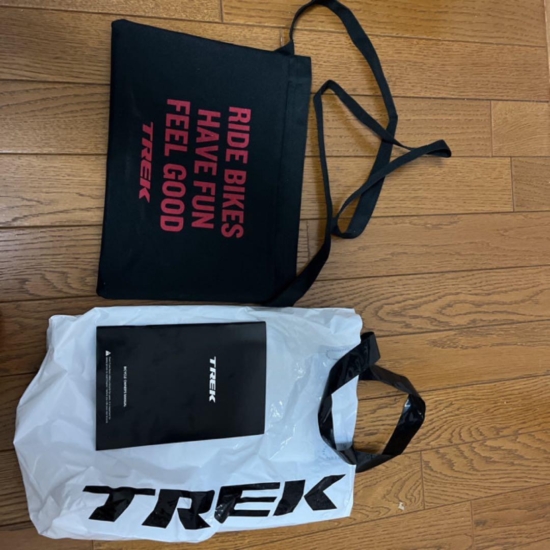 高田　Trek クロスバイク FX3Disk Sサイズ（美品）