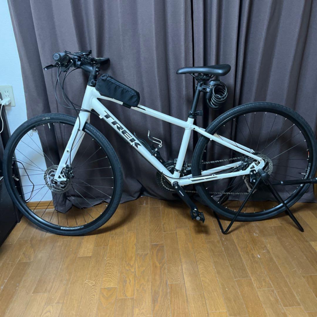 高田　Trek クロスバイク FX3Disk Sサイズ（美品）