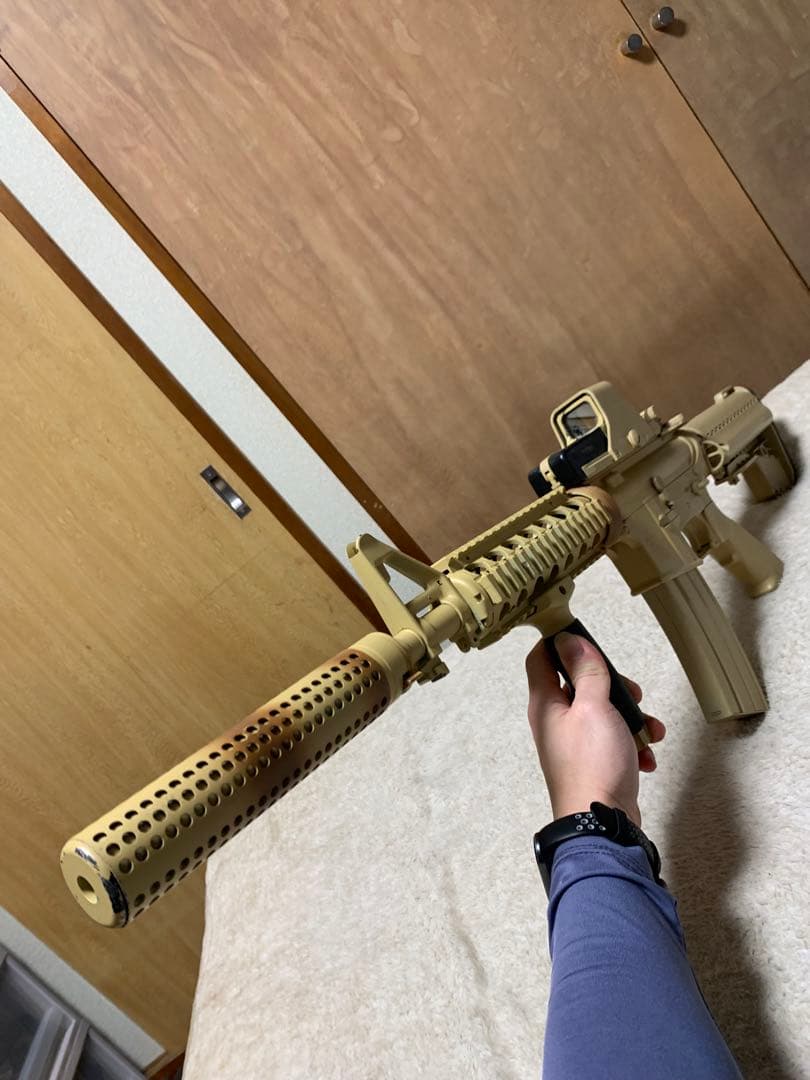 東京マルイ 次世代電動ガン M4A1 CQB-R カスタム付 属品多数