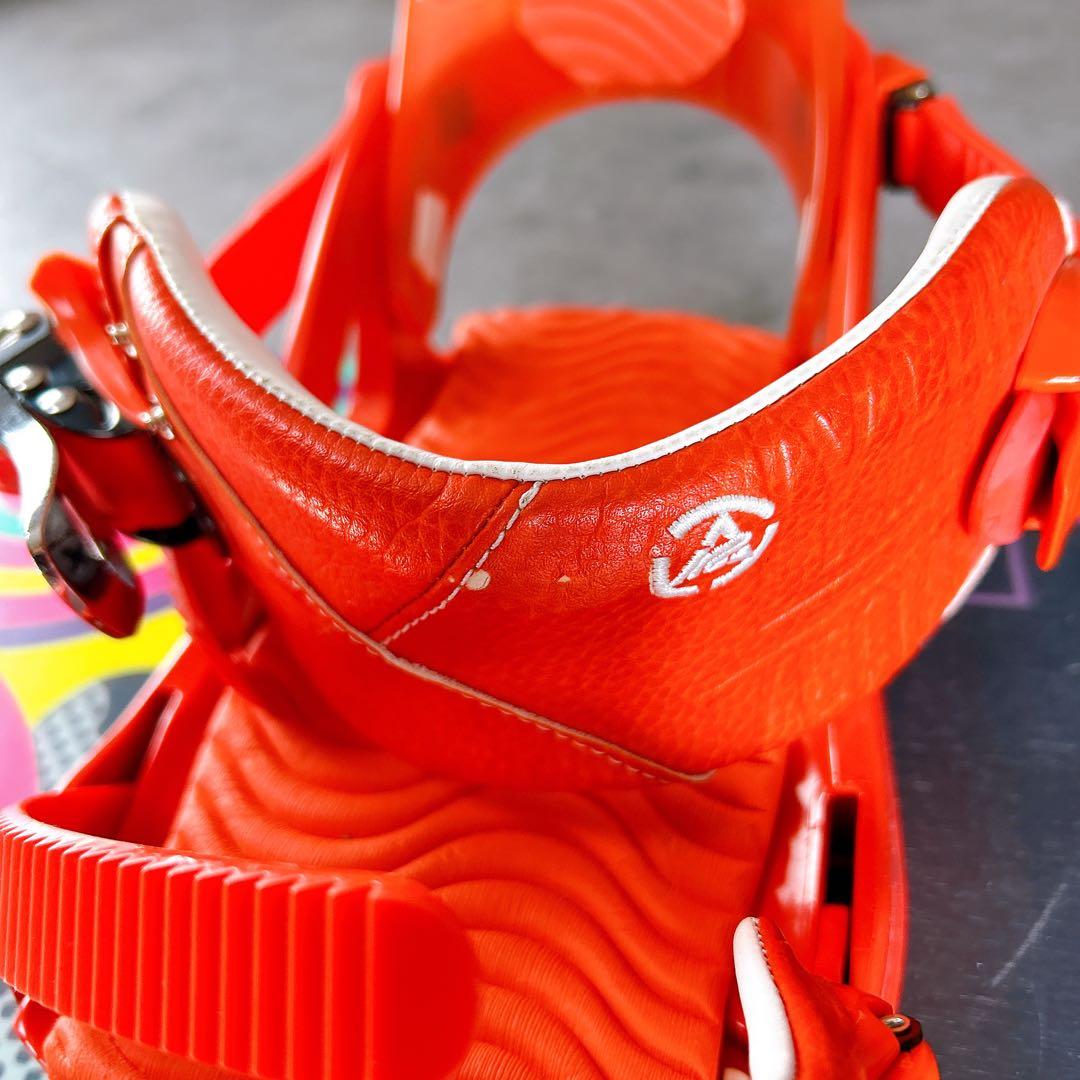 K2ケーツーvoom 143センチ×バイン　スノーボード2点セット