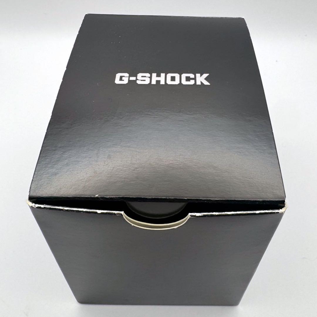 G-SHOCK GMW-B5000 ゴールド