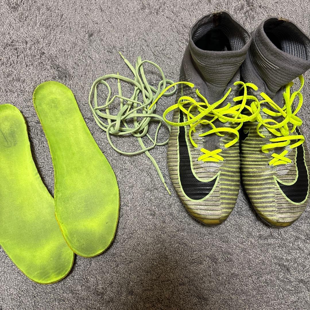 値*し様 サッカースパイク　マーキュリアル　スーパーフライ　v トップモデル　廃