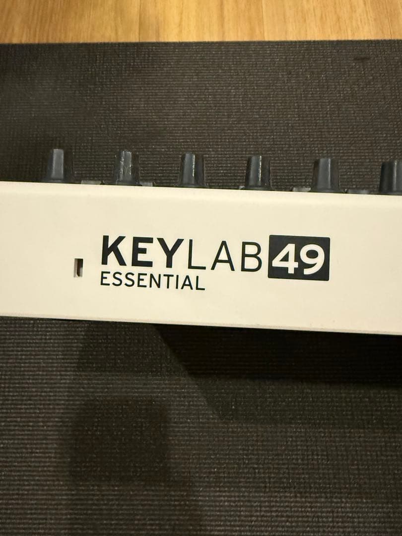 ARTURIA KEYLAB Essential 49 MIDIキーボード