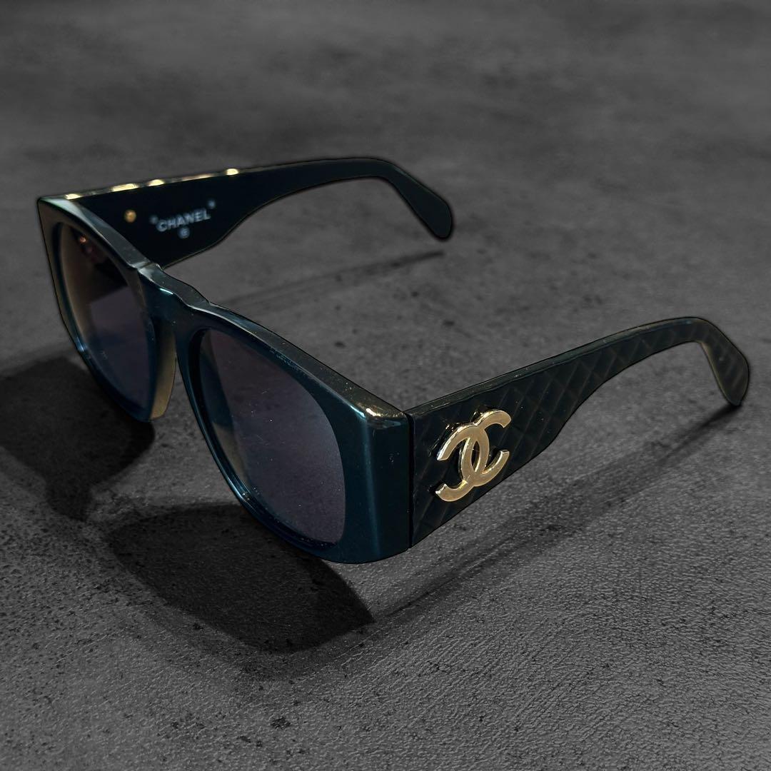 CHANEL Coco Mark Mattress Sunglasses ①