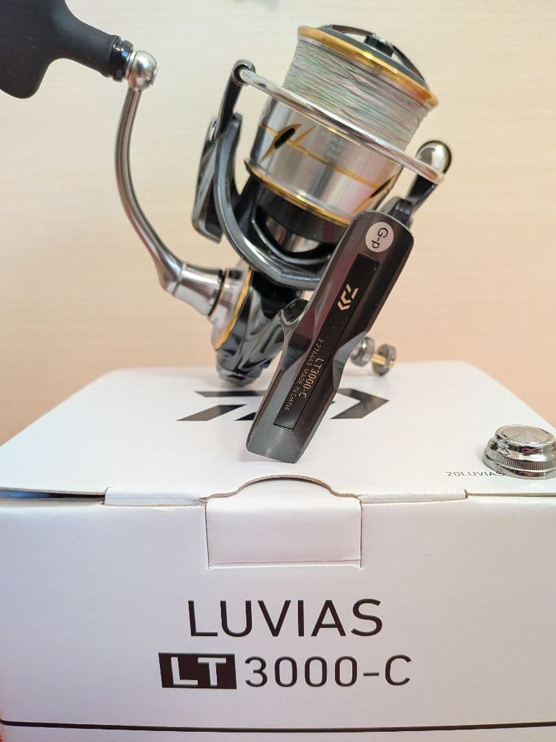 【美品】20ルビアス ルビアス　LT3000-C リール　ダイワ