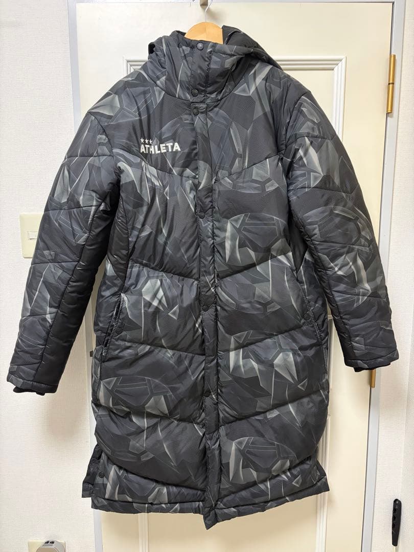 大人気Oサイズ　アスレタ　極暖　ベンチコート　幾何学模様