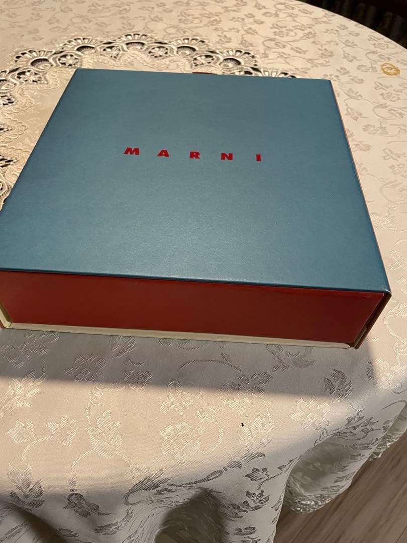 ＭａｒｎＩ新品名刺入れ　カード入れ