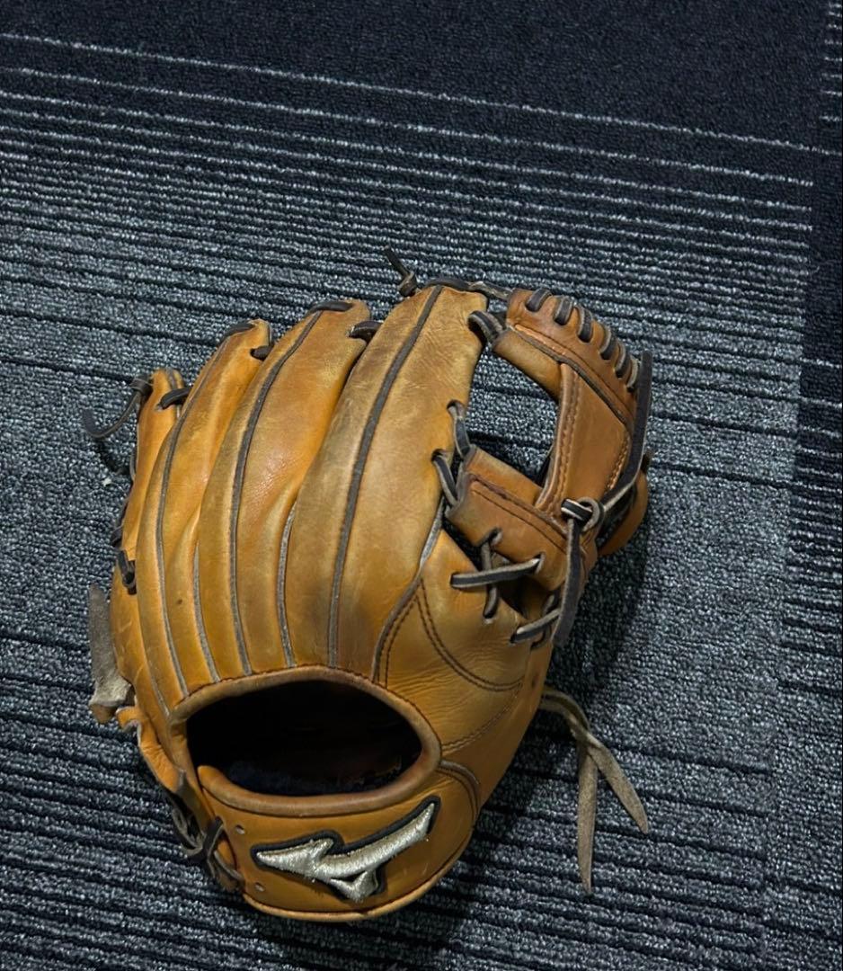 ミズノ　グローバルエリート坂本モデル内野手用