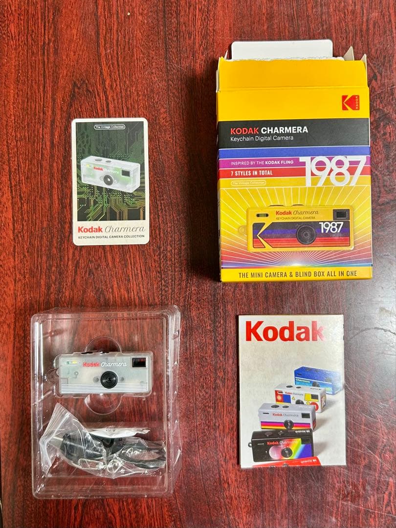 ♡*様 【新品・未使用】 KODAK Charmera チャーメラ シークレット
