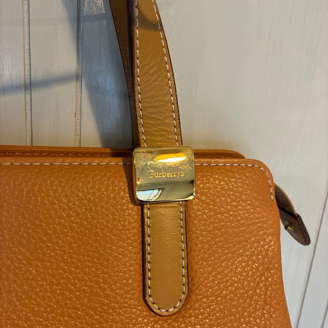 バーバリー レザー ノバチェック ベージュ ハンドバッグ キャメル　ゴールド