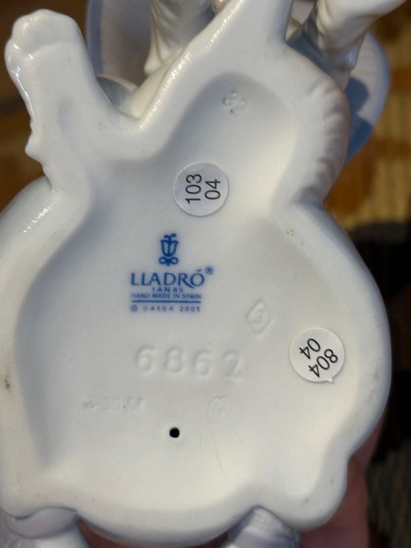 【LLADRO】おめかししようね　専用箱付き