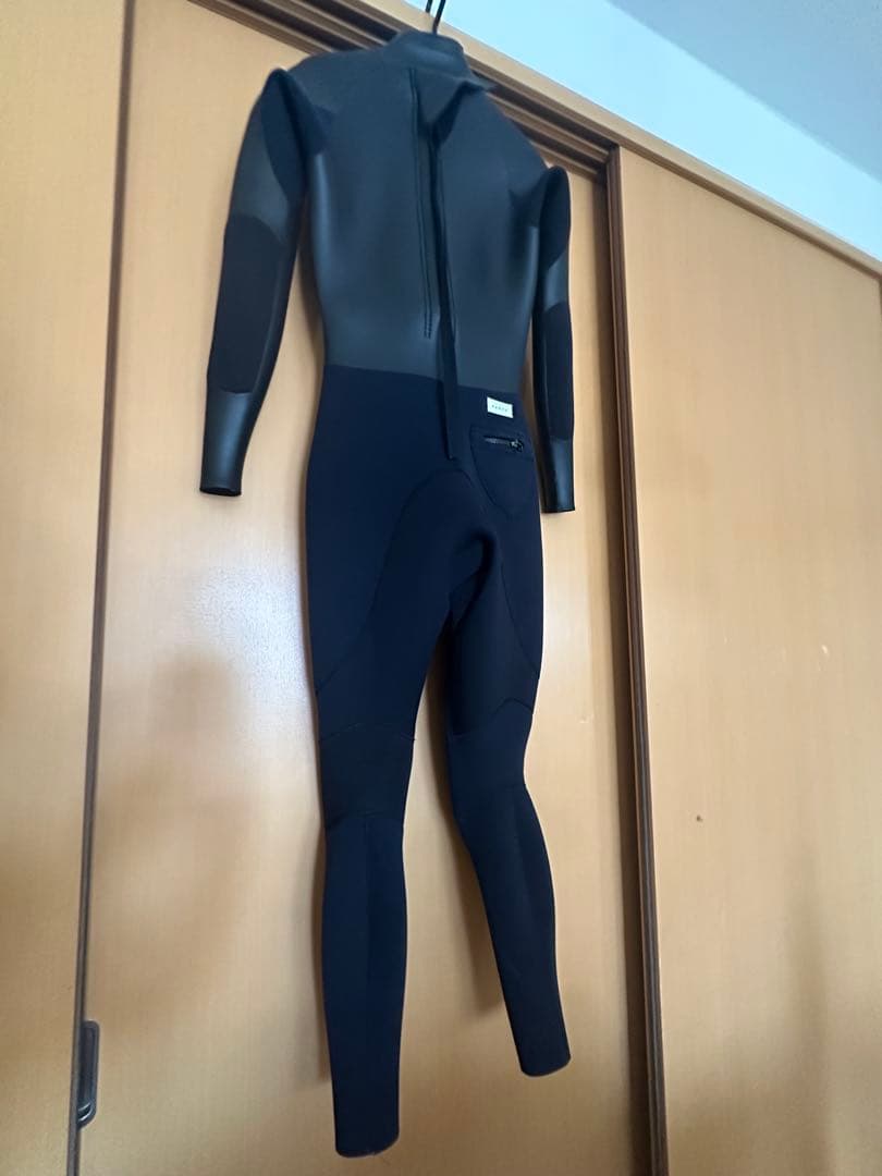 MARIAWETSUITS ジャーフル　3ミリ S