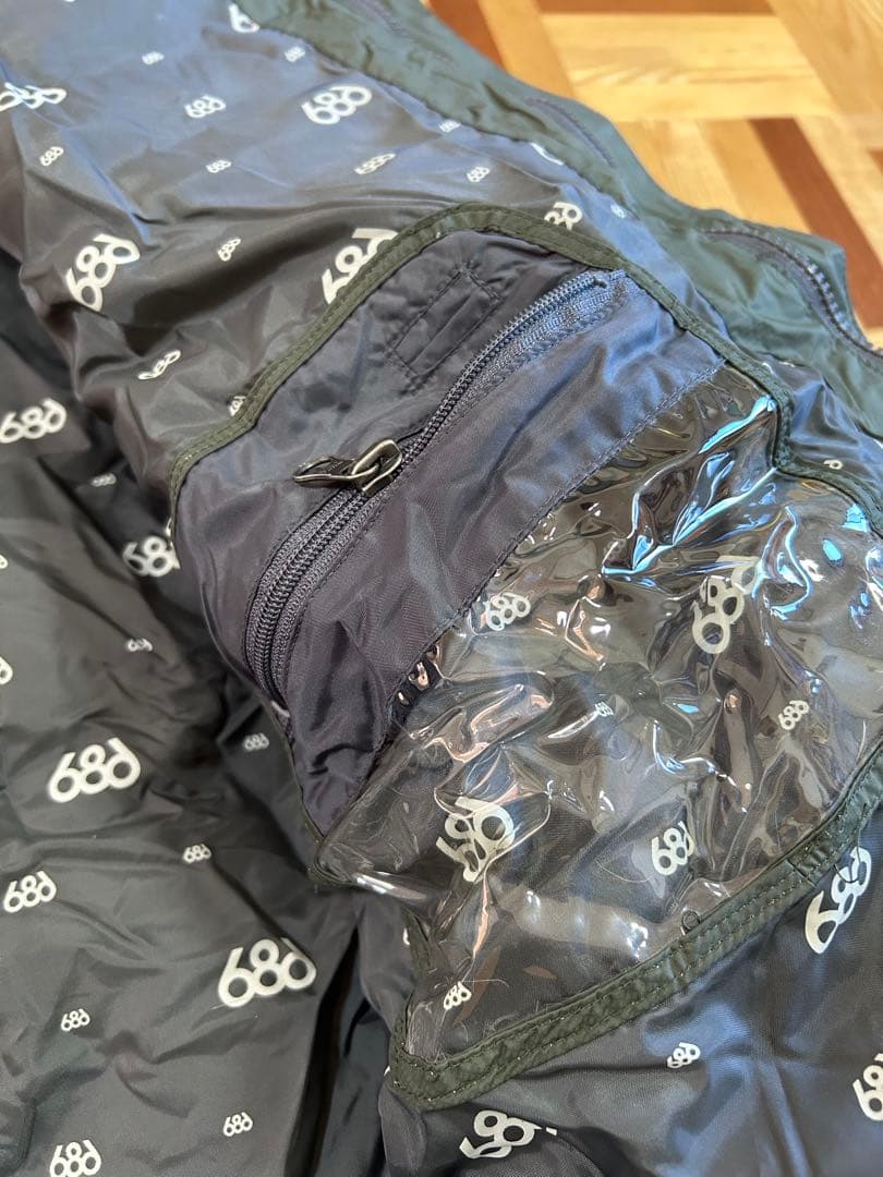 686 スノーボードウェア　ダウン　XL