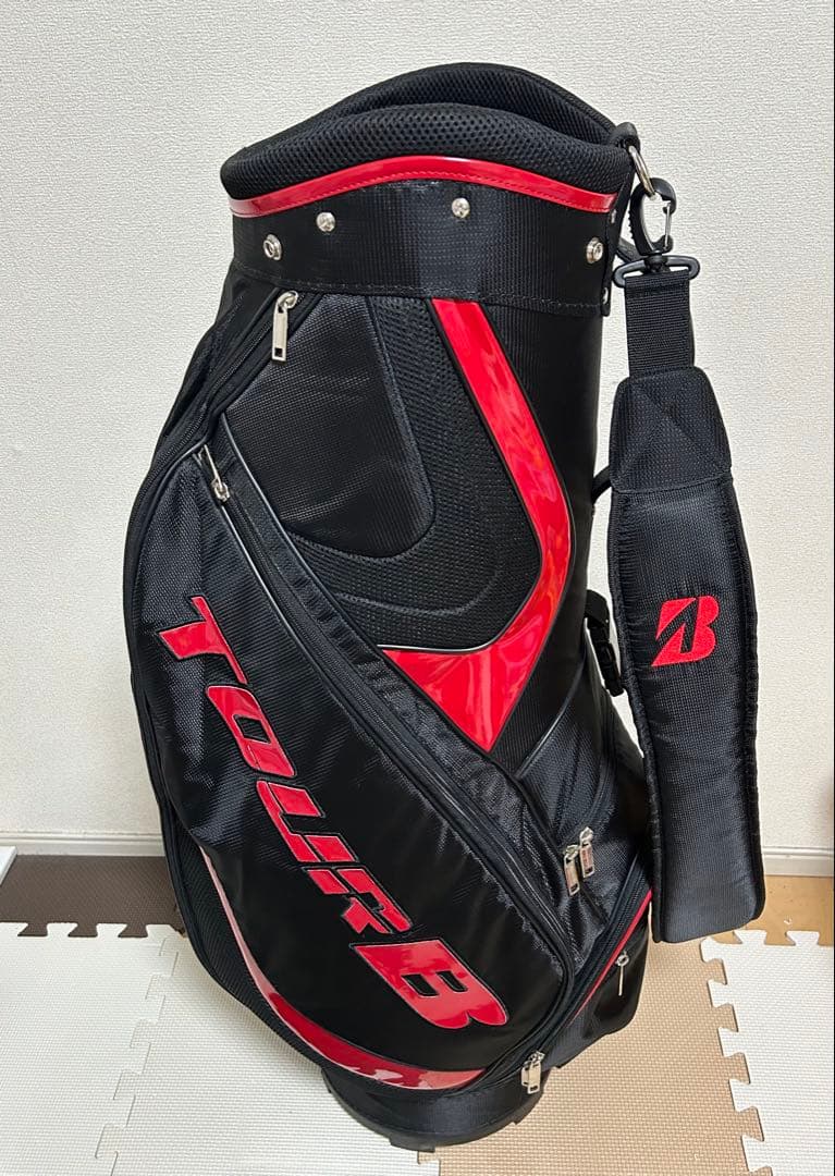 TOUR B キャディバッグ 黒/赤