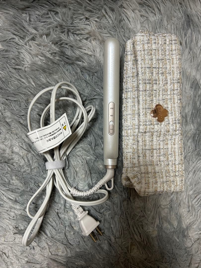 【最終値下げ価格】KINUJO ストレートヘアアイロン