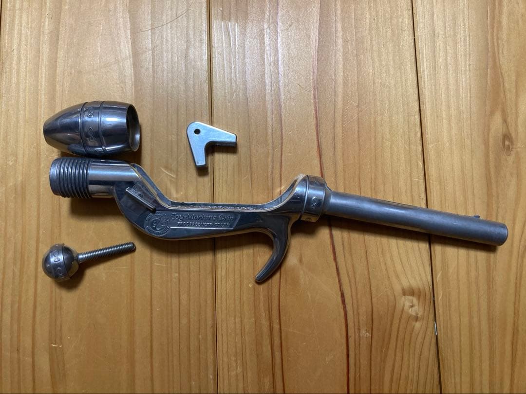 フロッグプロダクツ 未組立てトイマシーングリップ 握り、3本爪チャック無し