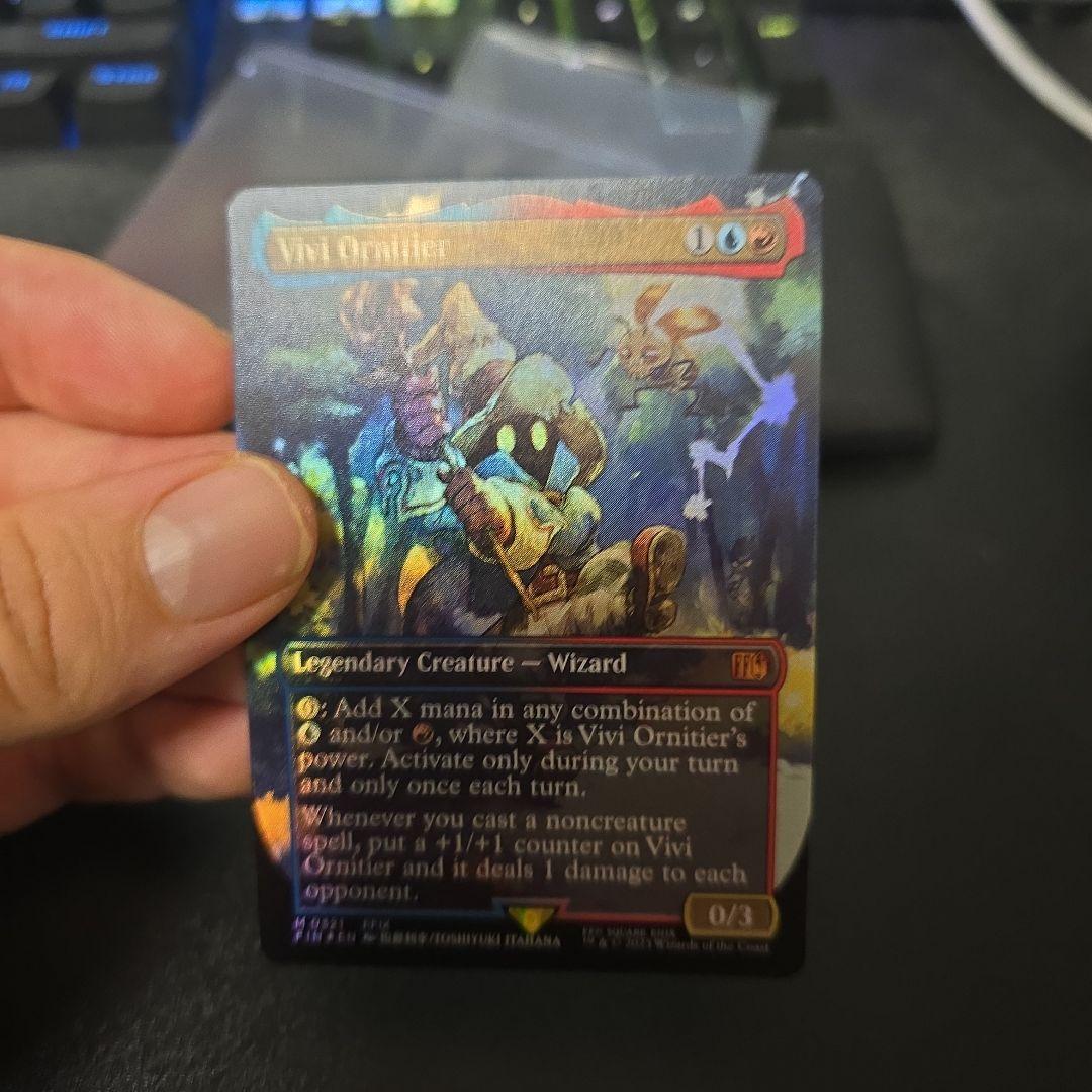 Foilボーダーレス迷える黒魔道士、ビビ/Vivi Ornitier 英語EN