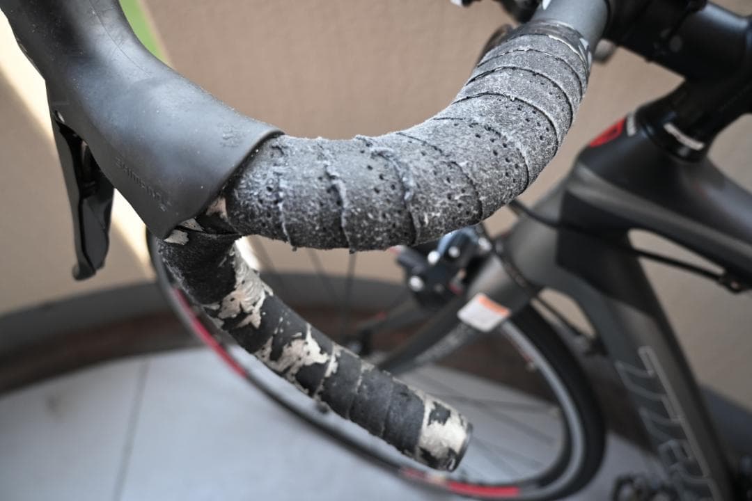 TREK DOMANE 4.3 フルカーボン　ロードバイク