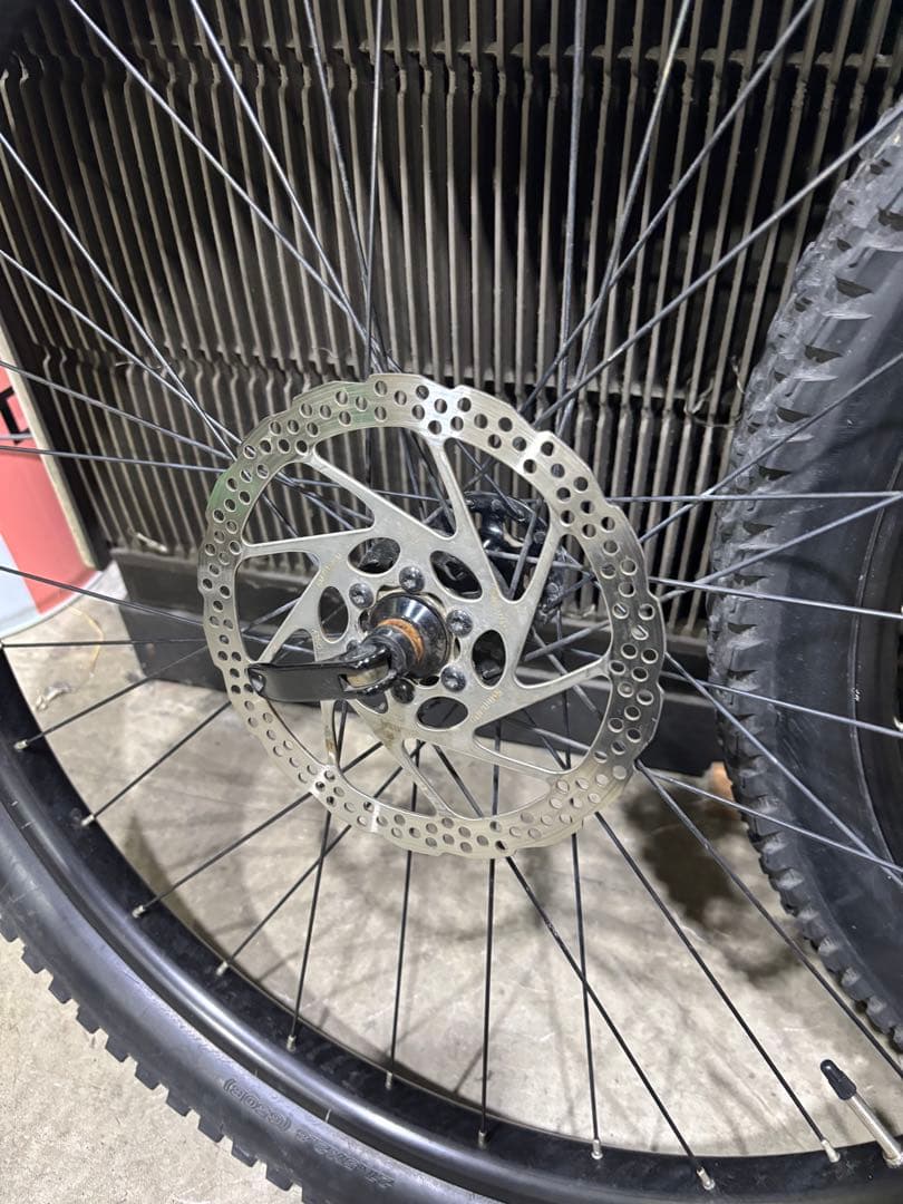 マウンテンバイク　27.5 × 2.8 ホイール　タイヤセット