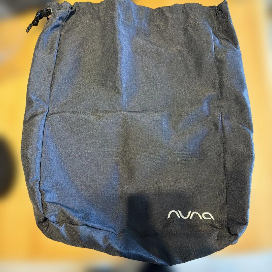 nuna 抱っこ紐 ブラック カドルクリック