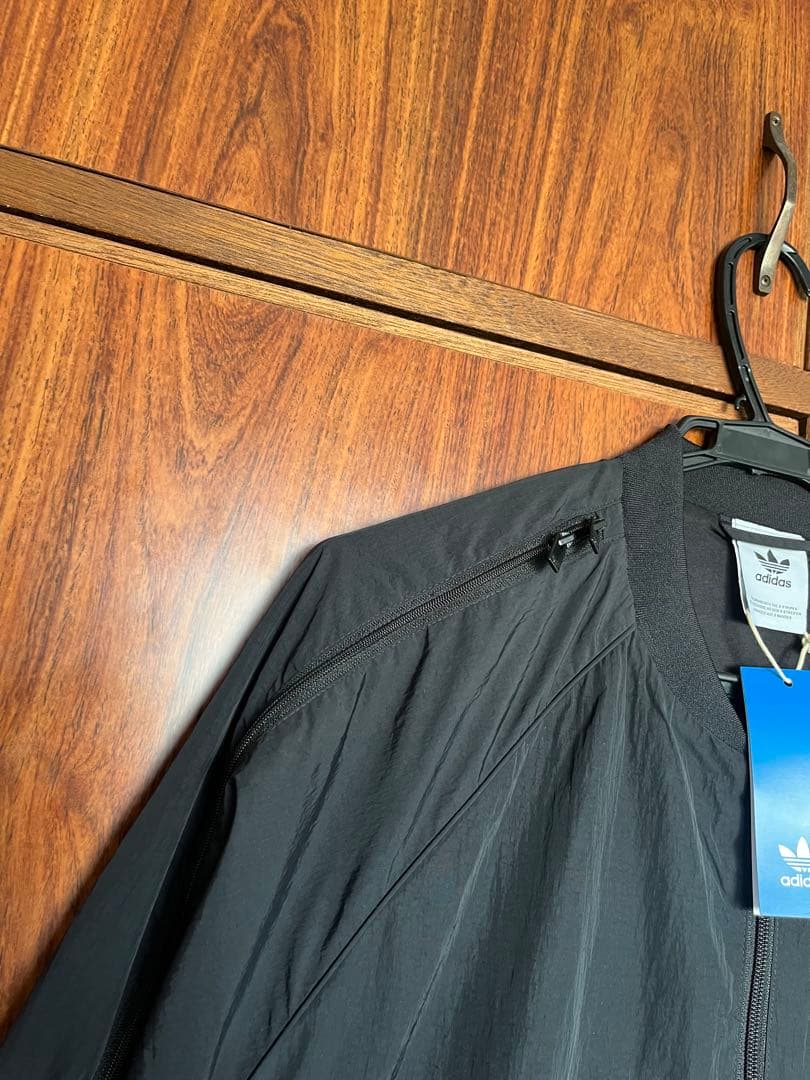 【新品タグ付き】adidas Adilenium シーズン3SSTトラックトップ