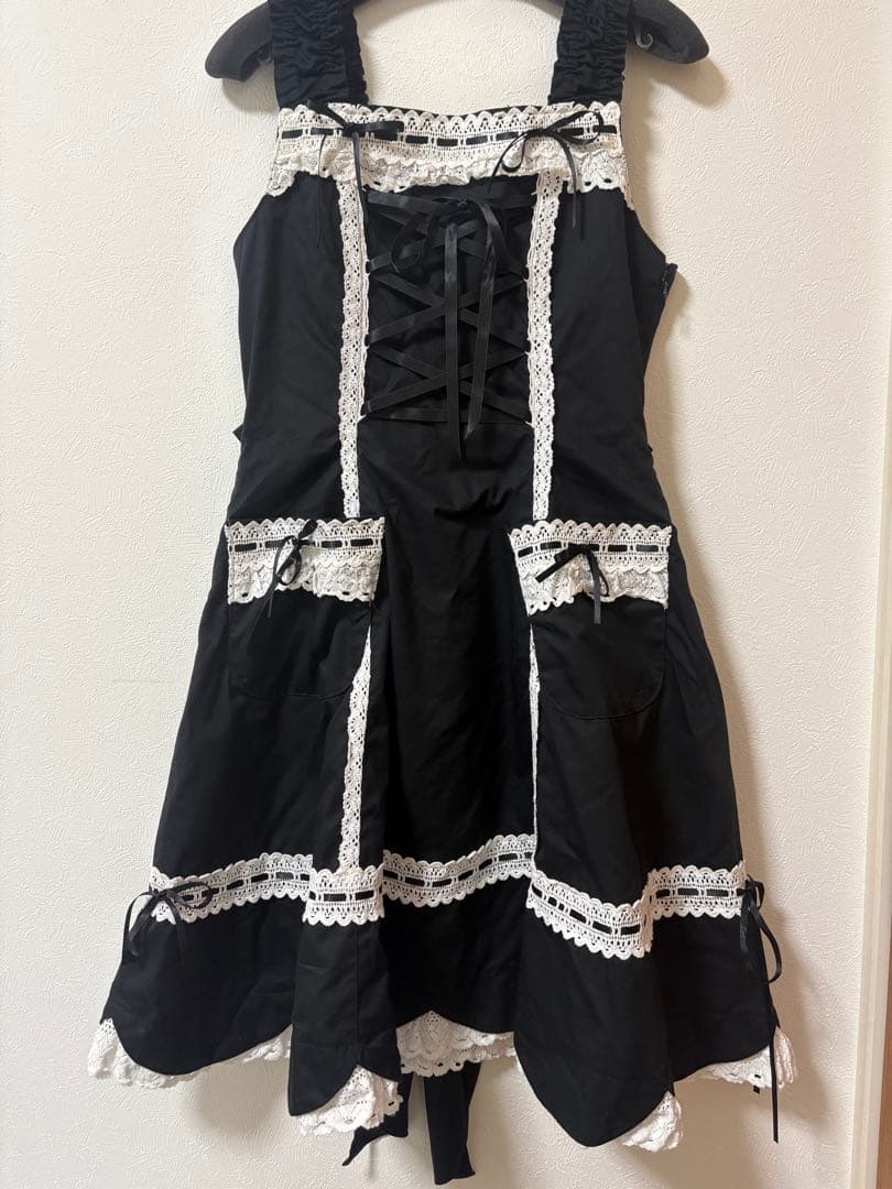 裾スカラップジャンパースカート 白 黒 ベイビーザスターズシャインブライト